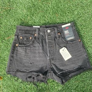 NWT Levi’s 501 Denim Short